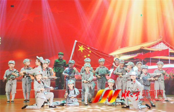 时尚女装设计师